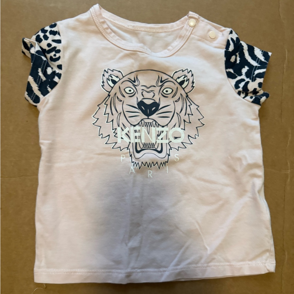 Uniqlo Light Pink Shirt ( worn )